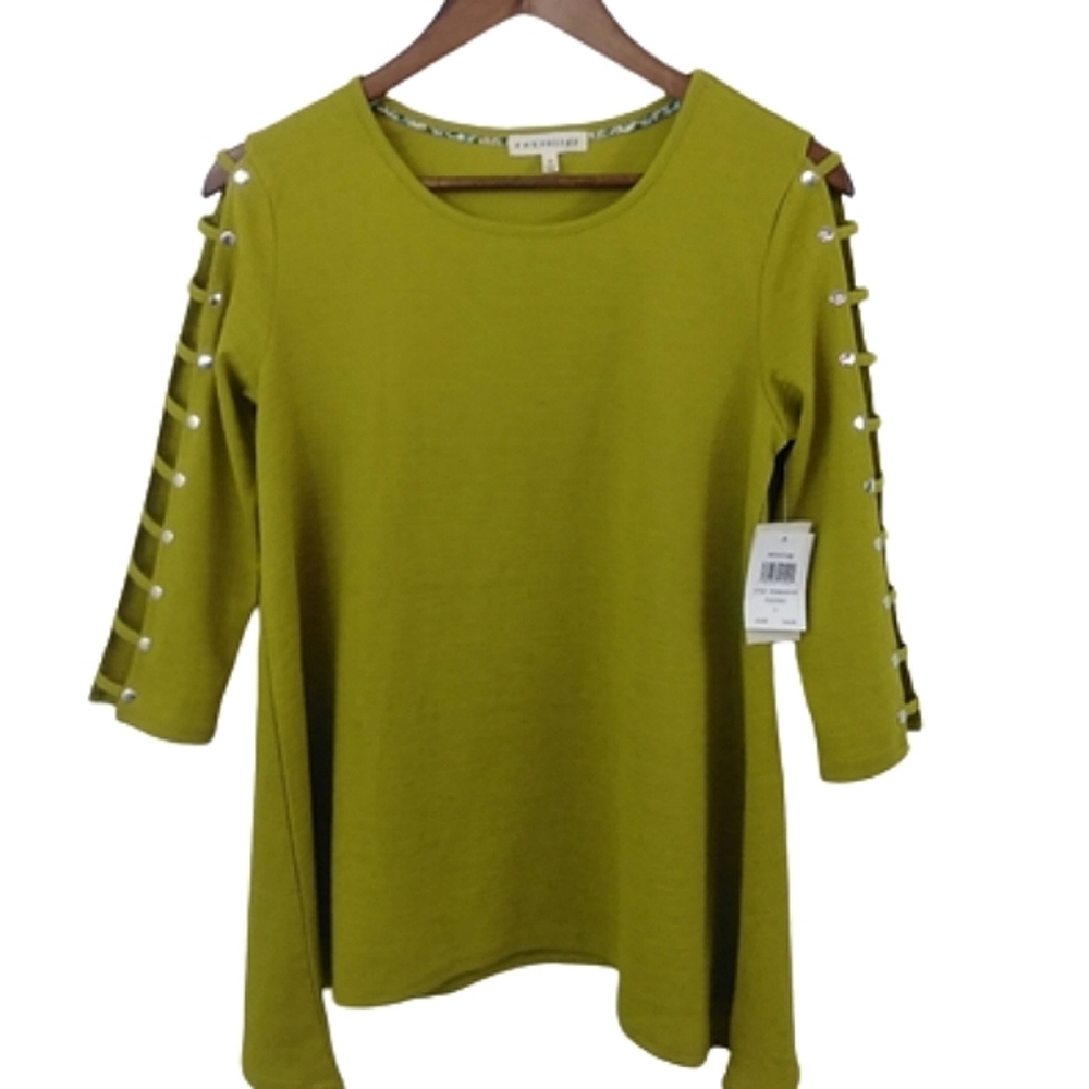 Retrology Palm Frand Green Strappy Caged Sleeve Cold Shoulder Blouse Top